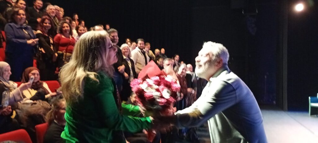 İyi Delirdik - Den Haag